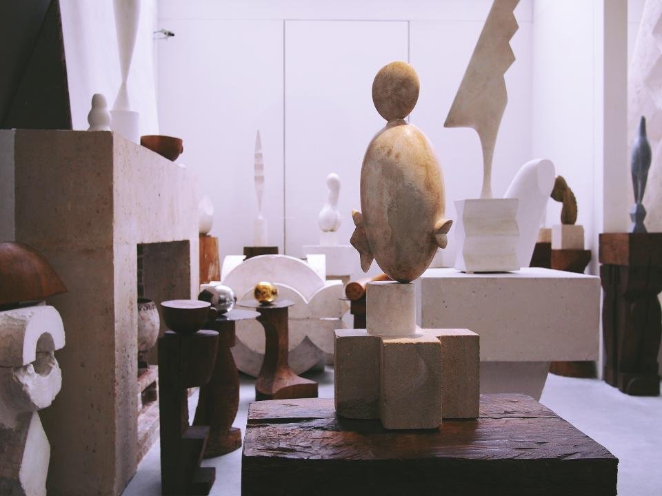 Sculpture studio with abstract forms inspired by famous women artists