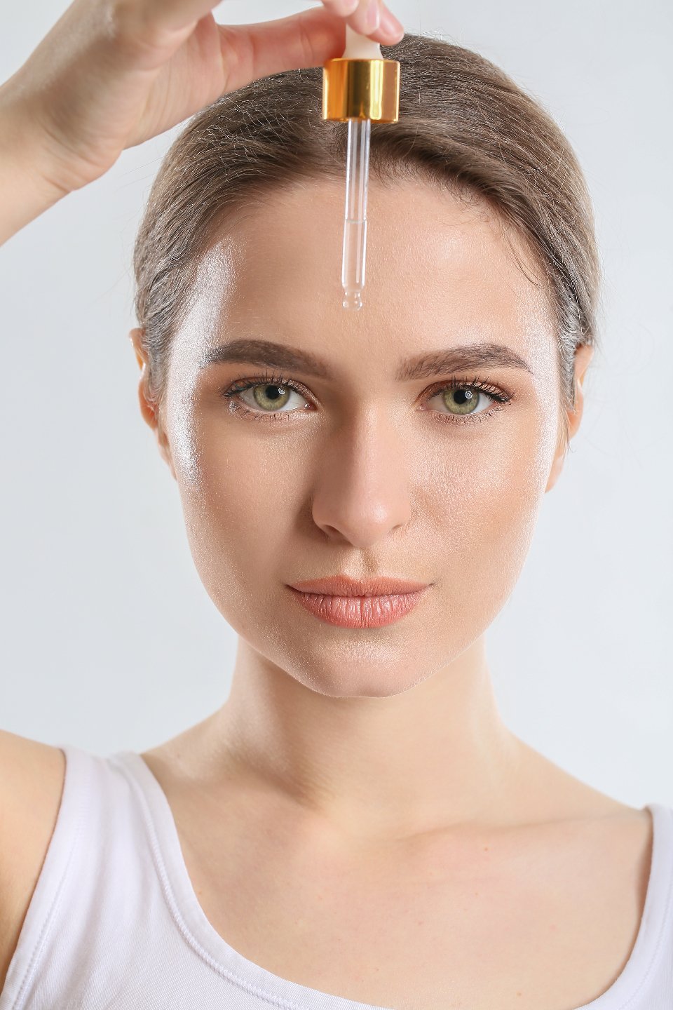 Glowing skin after exfoliation
