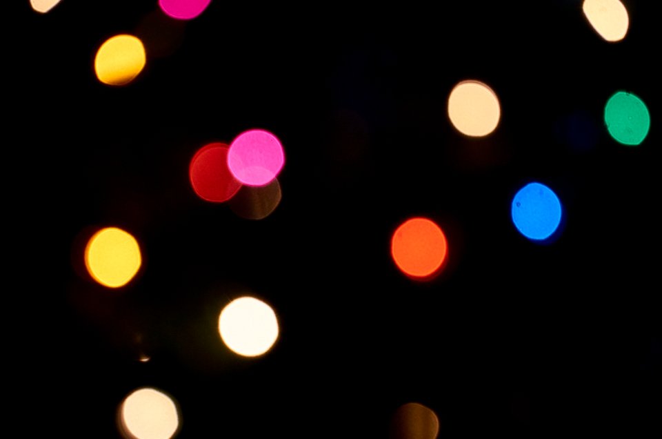 Twinkling lights for a holiday party makeup look