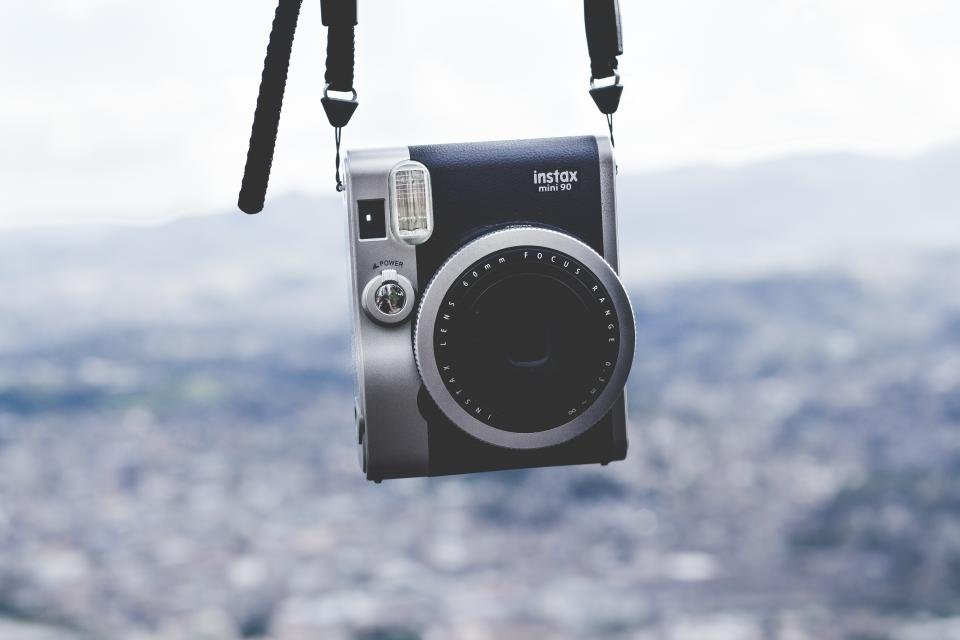 Instant camera, one of the most fun gifts for teen girls