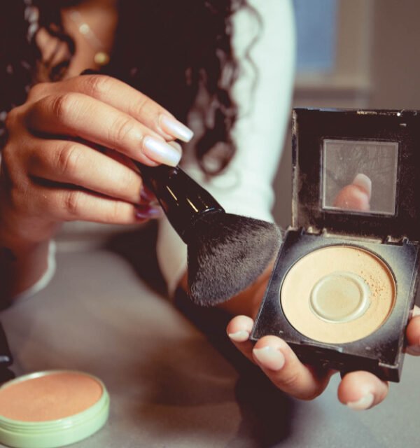 Luxury blush featured compact