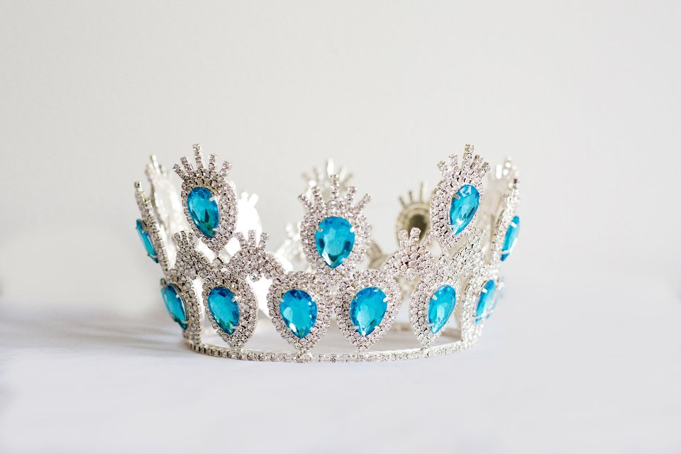 Jewelled tiara symbolising royal love stories from history
