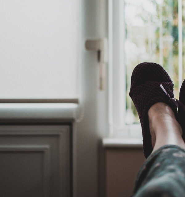 Slippers feet window