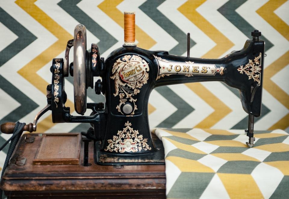 Vintage sewing machine like those in the best fashion movies about couture